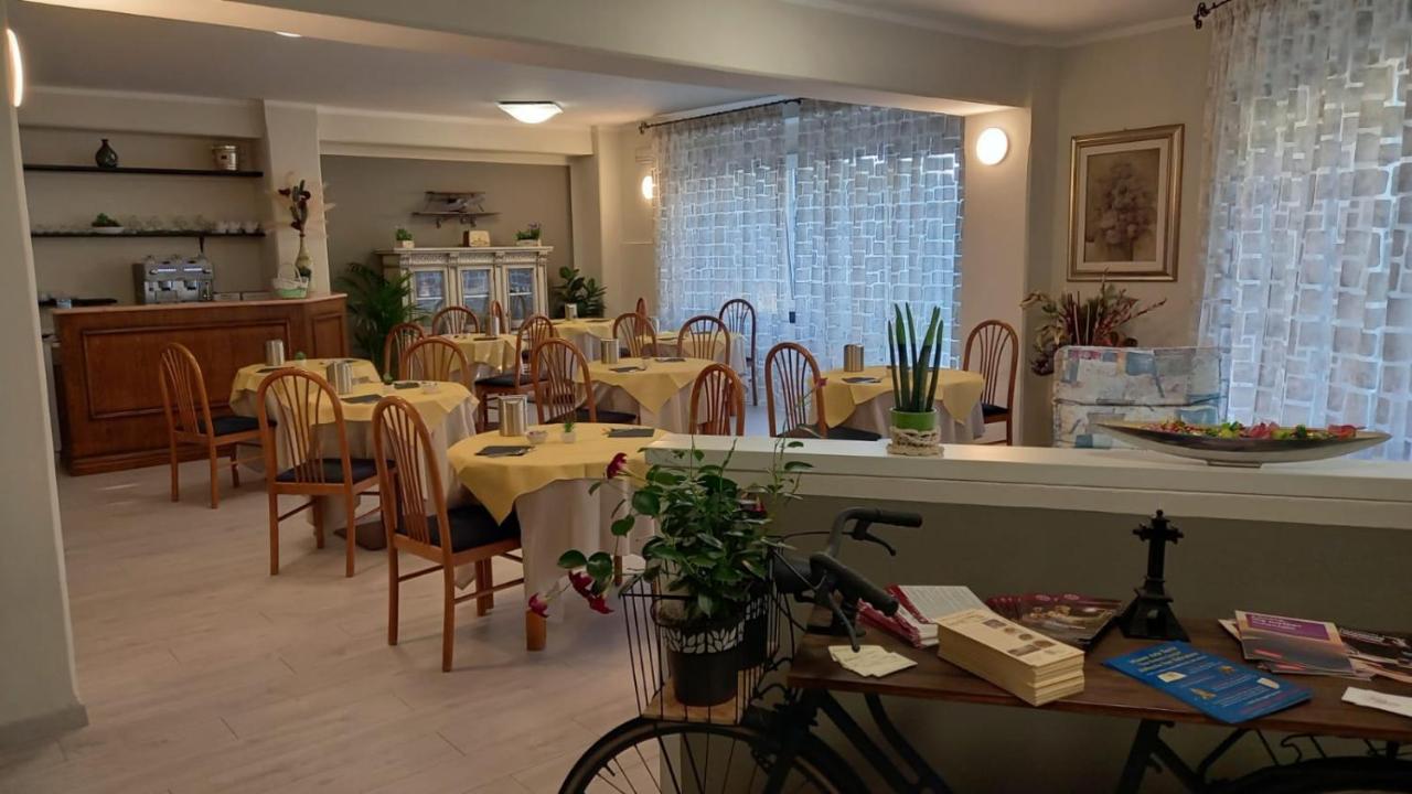 B&B Le Scalette B&B San Marco Аббадиа Сан Сальваторе Экстерьер фото